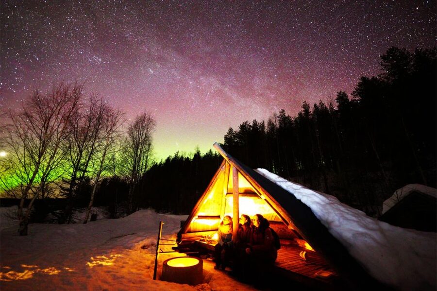 Rovaniemi: Lapland Northern Lights Tour with BBQ - The drive into the Lappish night