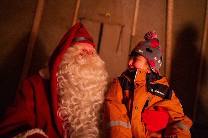 Rovaniemi: Meet Santa Claus & Northern Lights Experience - Bonfire food, hot drinks, and the tepee shelter