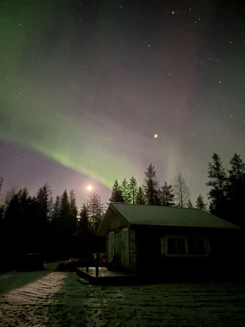 Rovaniemi: Northern Lights Electric Snow-Scooter Tour - Leaving Rovaniemi for the snow