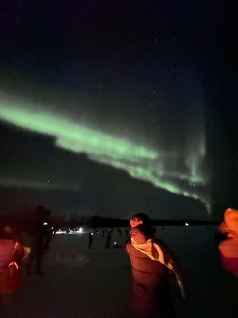 Rovaniemi: Northern Lights Hunters. Aurora + BBQ - What to wear for a comfortable night