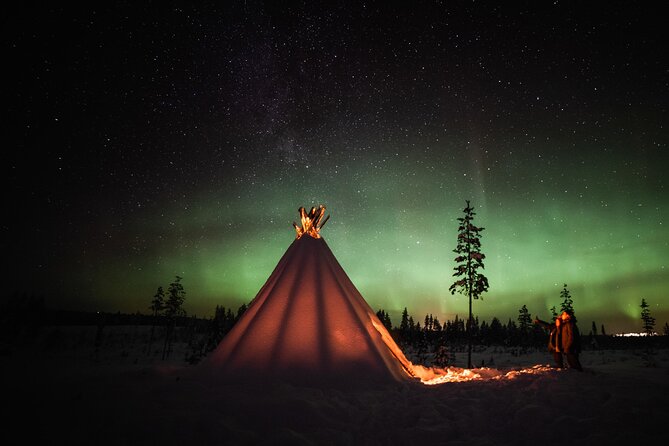 Rovaniemi Northern Lights Photography Small-Group Tour - Rovaniemi’s aurora chase starts with a practical briefing