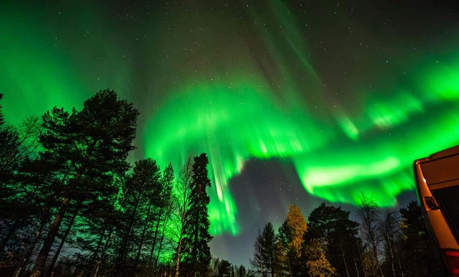 Rovaniemi: Northern Lights Tour – Guaranteed with Photos - What the $140 price includes