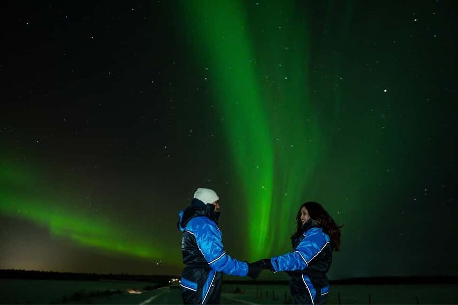 Rovaniemi: Northern Lights Tour with Guaranteed Viewings - Who should book this Northern Lights tour?