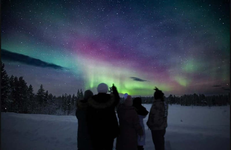 Saariselkä,Kakslauttanen: Aurora Hunting & Photography Tour. - What to wear and carry
