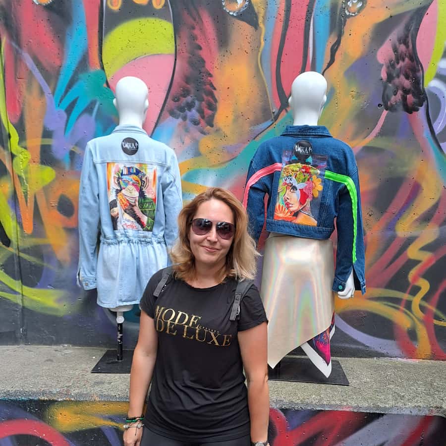 Shared Tour to Comuna 13 & Aurora Cable Car in Medellin - Key Points Before You Book
