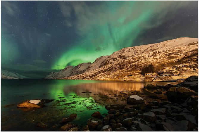 Small group Aurora Chases - When the Sky becomes Magic - A Tromsø aurora chase built around the weather
