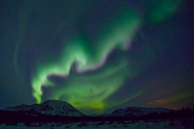 Small Group Yukon Aurora Viewing - What the 10:00 pm Pickup Means