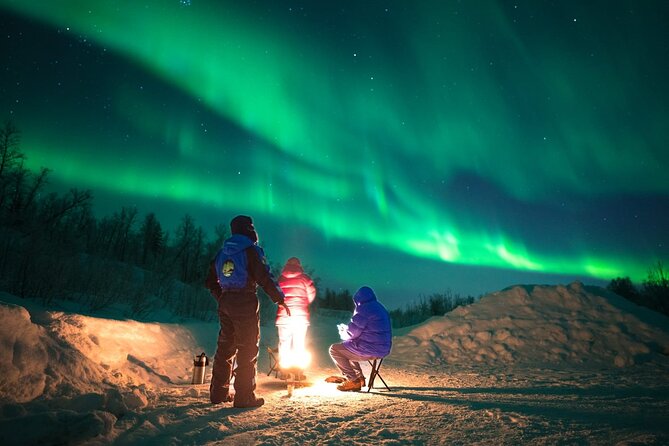 Small Northern Lights Tour Max 8 Guests Pickup and Photography - Why this Tromsø aurora chase works well