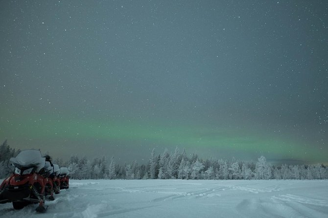 Snowmobile Safari to Search for the Northern Lights - What children and families should know