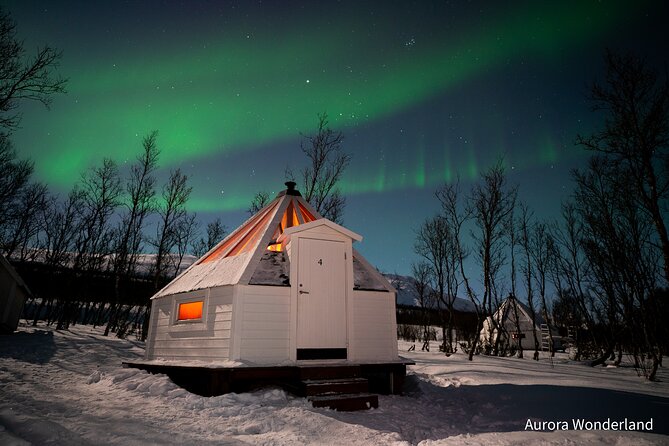 Snowshoeing with Aurora Crystal-Lavvo Overnight Stay from Tromsø - Fish soup and a 2-kilometer walk at Nord-Lenangen