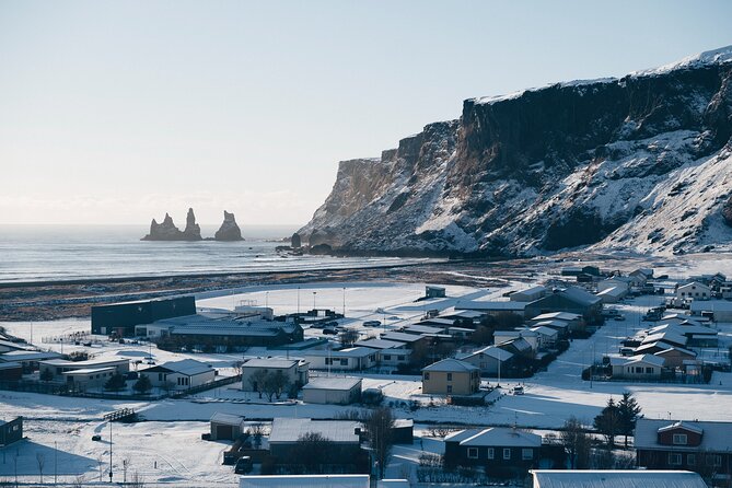 South Iceland Highlights and Northern Lights Combo Full-Day Tour - The Reykjavík break before the aurora hunt