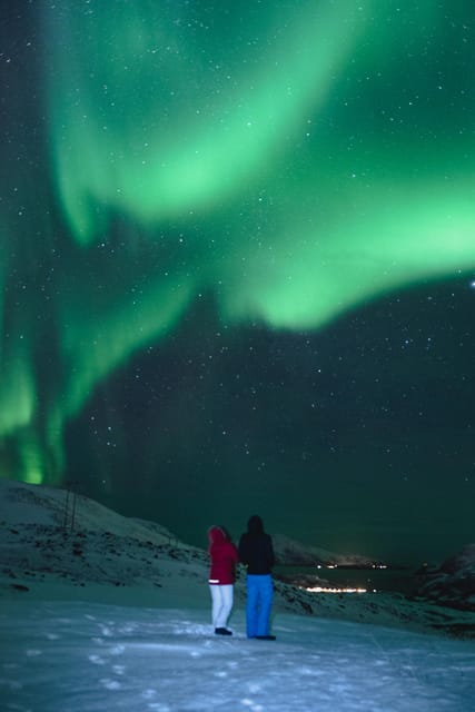 Svolvær: Experience the Magic of the Northern Lights! - Stop one: a secluded place for the first wait