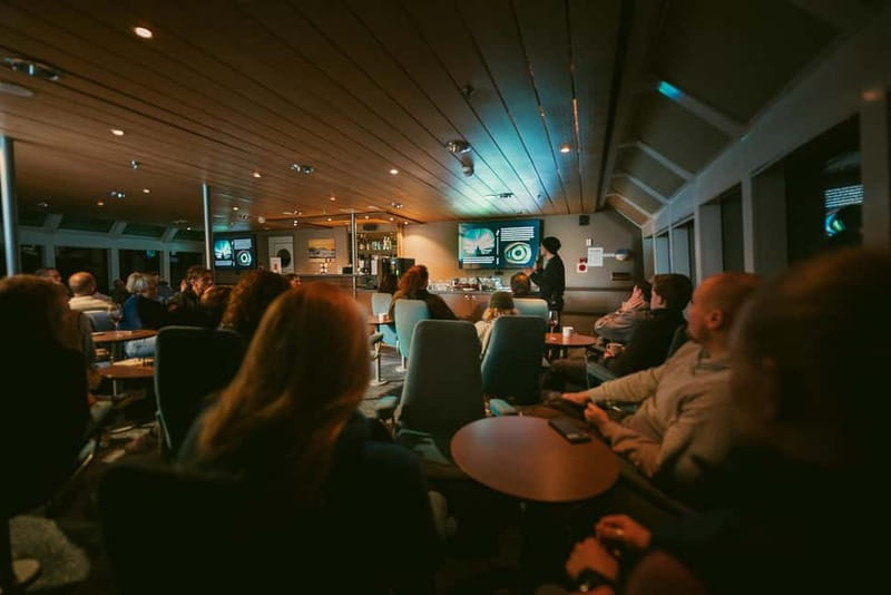 Tromsø: 24hr Northern Lights & Whale Watching Cruise - Lunch, a quiet afternoon, and the return south