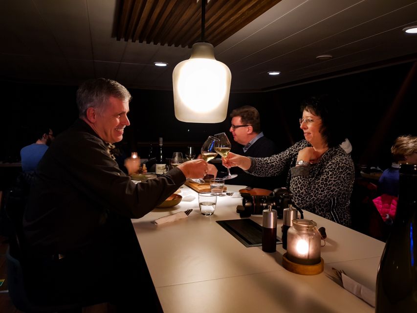Tromsø: Aurora Dinner Cruise by Hybrid-Electric Catamaran - Dessert and the best chance for aurora watching