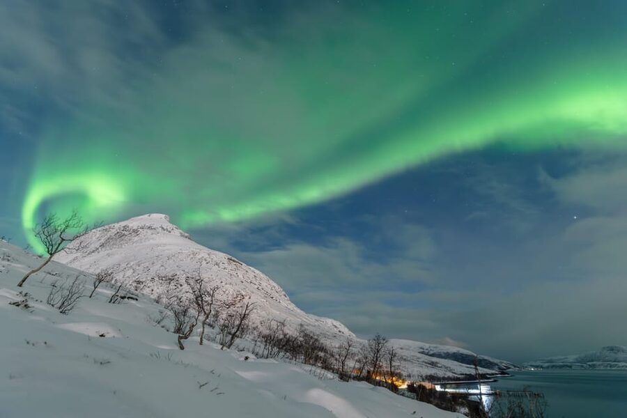 Tromsø: Aurora Quest Minibus Adventure - Troms County: the first major viewing search