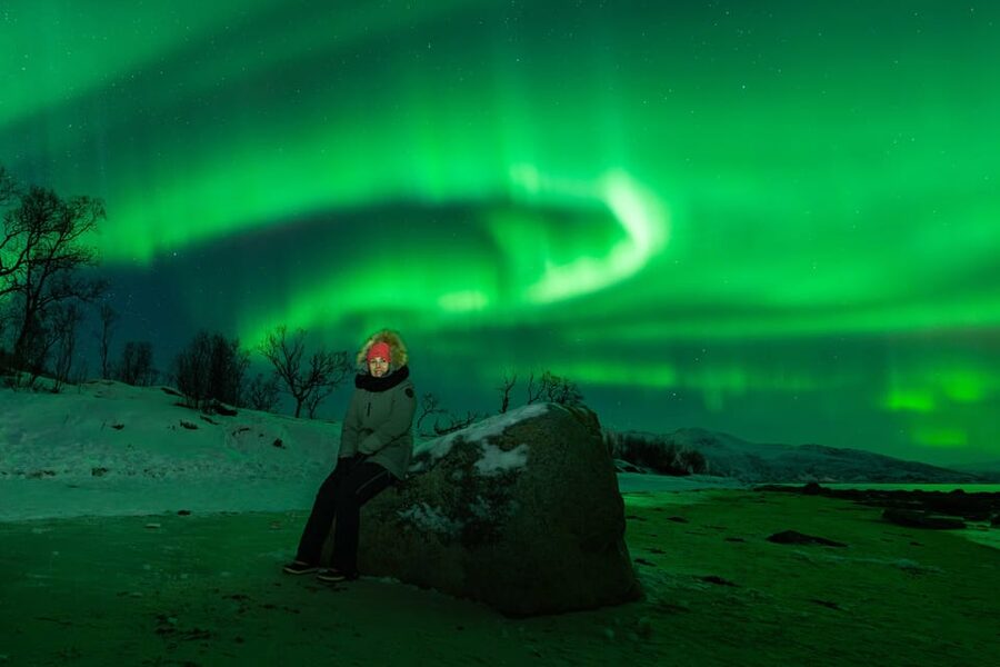 Tromsø: Aurora Tour with Photos, Campfire and Arctic Food - Campfire food that earns its place