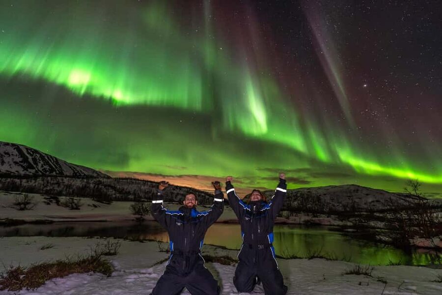 Tromsø: Big Bus Northern Lights Tour with Free Photos - Meeting at Fiskekompaniet and getting settled