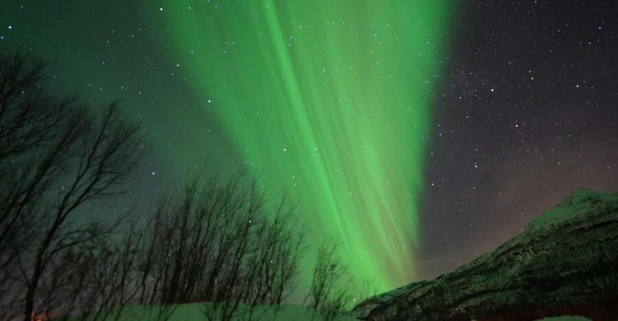 Tromsø: English/Spanish Aurora Pathfinder Tour with Photos - Why this is an active aurora hunt