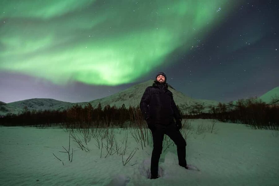 Tromsø: Exclusive Northern Lights Chase with Photos - Chasing clear skies toward Finland