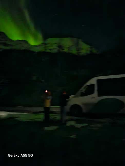 Tromsø: Northern Lights Bus Tour – Chase the Aurora Borealis - Extra touches that can make the night memorable