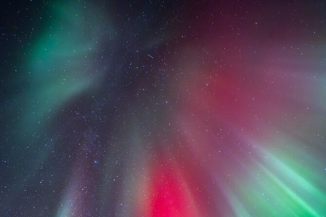 Tromsø: Northern Lights by Minibus - Free Photos and Warm Dinner - Campfire dinner in the snow
