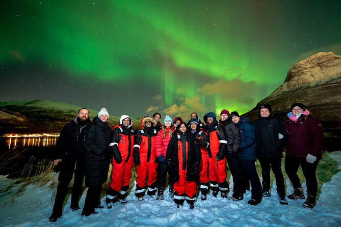 Tromsø: Northern Lights by Minibus - Free Photos and Warm Dinner - Is $237.43 a fair price?