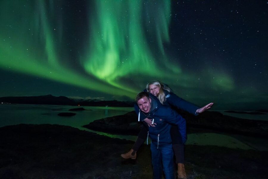 Tromsø: Northern Lights Chase in a Mercedes Benz with Photos - Key points to know before booking