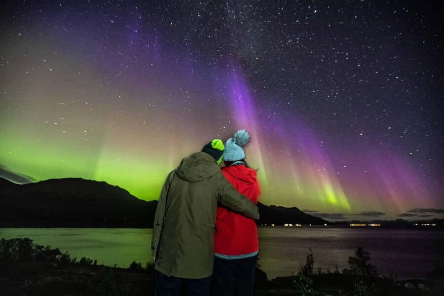 Tromsø: Northern Lights Chase in a Mercedes Benz with Photos - Arctic driving is part of the experience