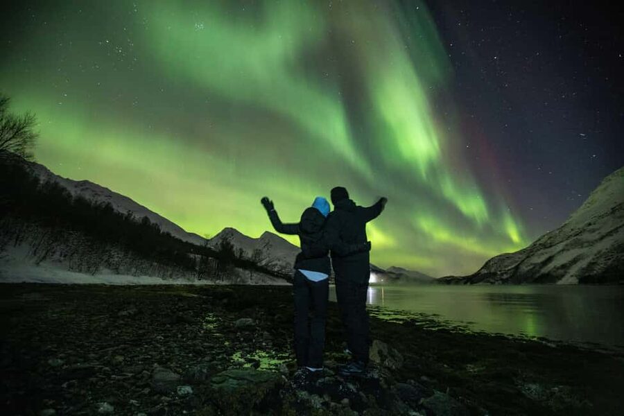 Tromsø: Northern Lights Chase in a Mercedes Benz with Photos - The route can change several times in one evening