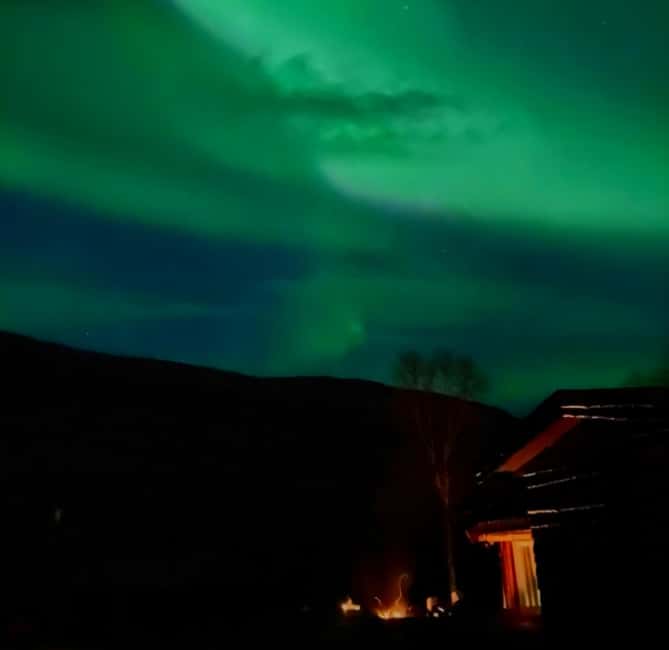 Tromsø: Northern Lights Chase — Small Group Experience - Campfire Warmth and Reindeer Hides