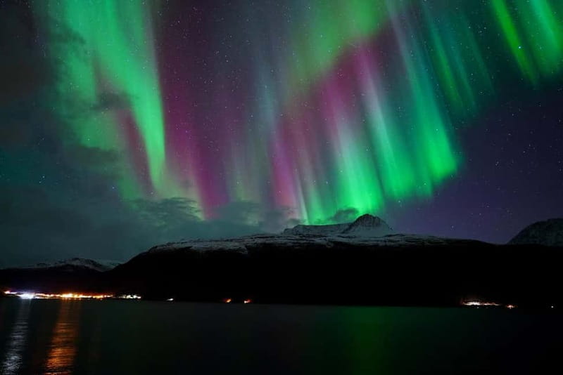 Tromsø: Northern Lights Chase with Local Guide & Free Photos - What makes this Tromsø aurora chase different