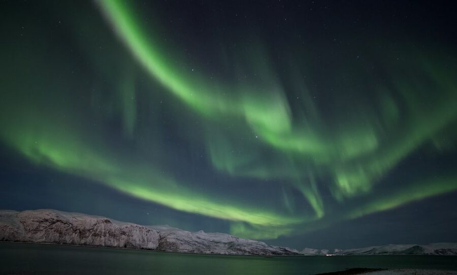 Tromso: Northern Lights Chase with Photo Package Included - Why a Northern Lights chase from Tromsø makes sense