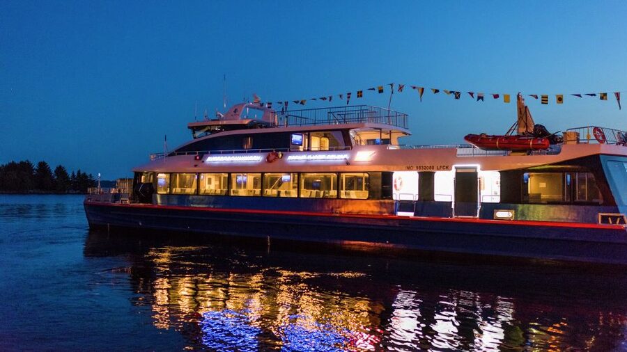Tromsø: Northern Lights Cruise with 2nd Chance Guarantee - What happens if clouds hide the lights