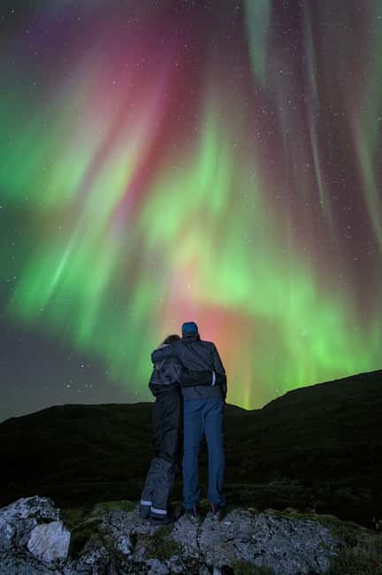 Tromsø: Northern Lights Hunt with a Professional Photographer in Italian - Thermal suits, food, and the real value of $241