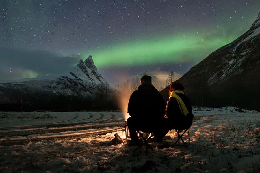 Tromsø: Northern Lights Hunt with Photos and Hot Food - Why this Aurora chase works differently