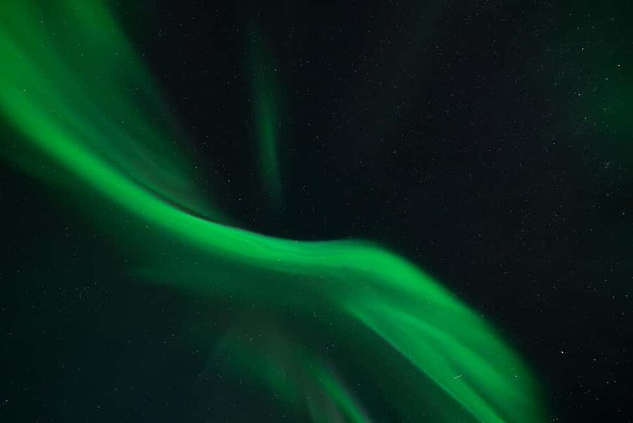 Tromsø: Northern Lights in a Minivan with Free Photos and a Hot Meal - Starting outside Scandic Ishavshotel