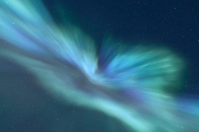 Tromso Northern Lights Minibus Chase Small Group Tour with Photos - What the $210.53 price really covers