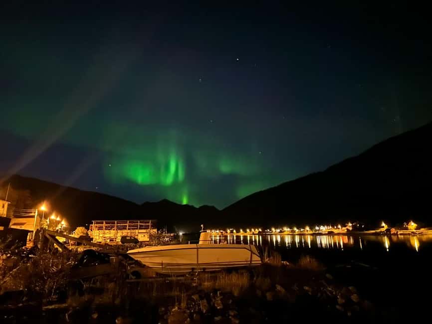 Tromsø: Northern Lights Tour by Experienced Local Guide - Why Tromsø is a useful base for the aurora
