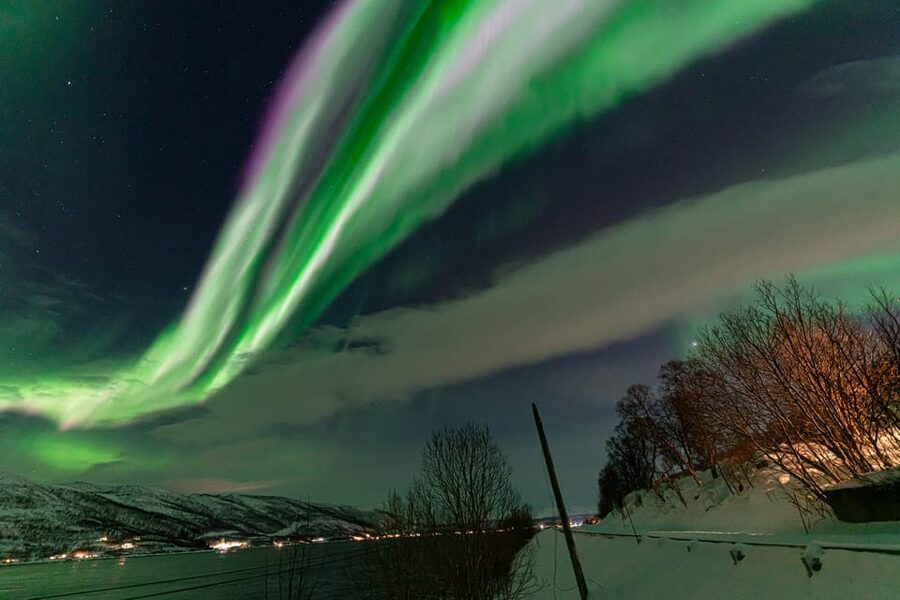 Tromsø: Northern Lights Tour w/Photo, Suits and Local Guide - Should you book the Northern Lights Explorer Tromsø tour?