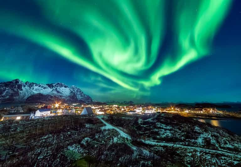 Tromsø: Northern Lights Tour with Campfire - Who will enjoy this Tromsø tour?