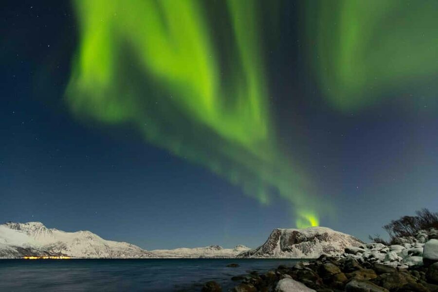 Tromsø: Northern Lights Tour with Dinner and Native Guide - Is $230 good value for eight hours?