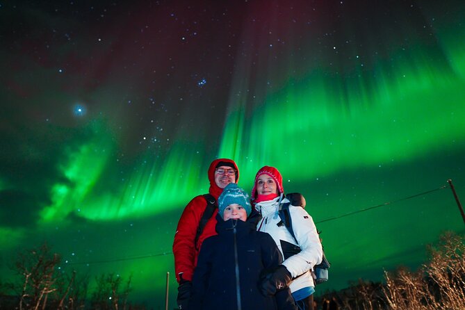 Tromsø Northern Lights Tour with Guaranteed Viewings - Warm clothing, drinks, and the long wait