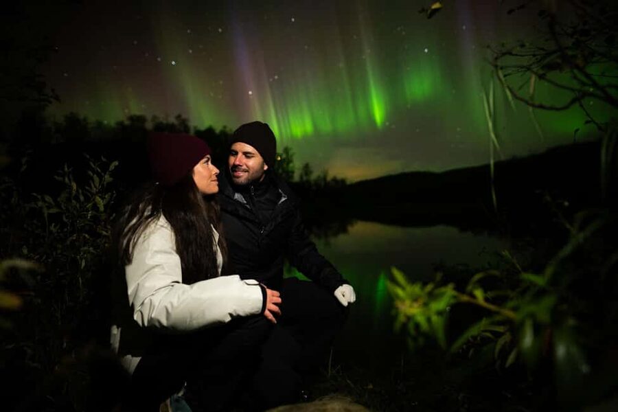 Tromso: Photograph the Northern Lights with an English/Spanish Photographer, Minibus - What This Tromsø Night Is Really About