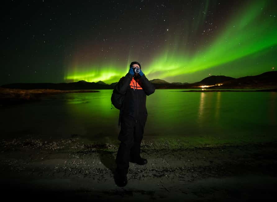 Tromso: Photograph the Northern Lights with an English/Spanish Photographer, Minibus - The Price: Is $209 a Fair Deal?