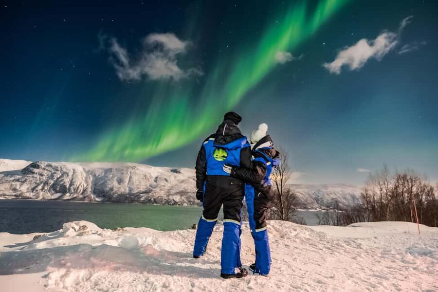 Tromsø: Premium Northern Lights Tour Small Group 8 Guests - Why eight people makes a real difference