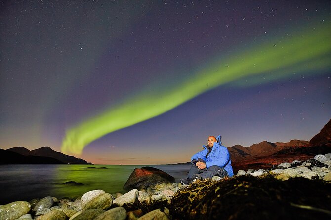Tromso: Private Aurora Chase by Minivan - What the guide adds to the night