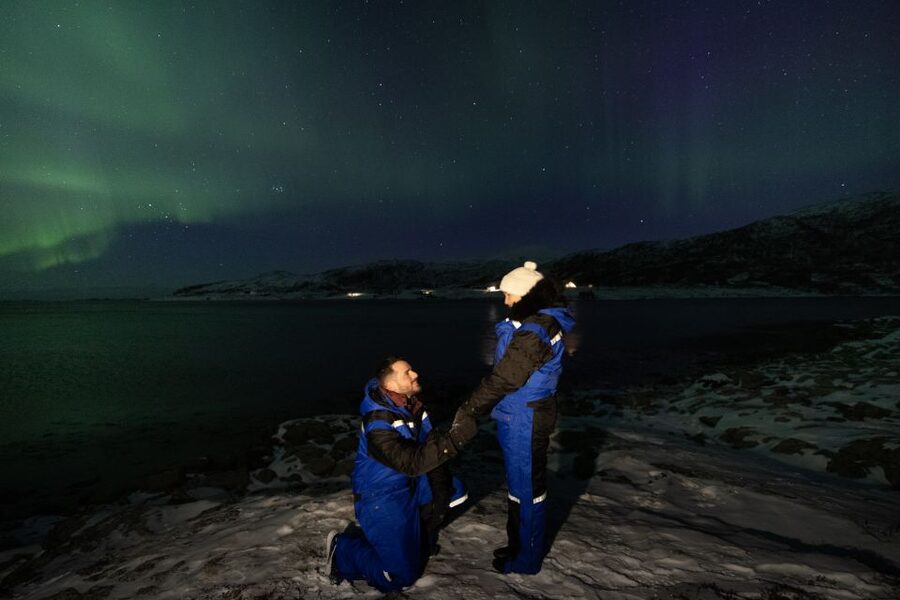 Tromsø: Private Aurora Chase with Meals, Campfire, Photos. - The drive into Arctic night