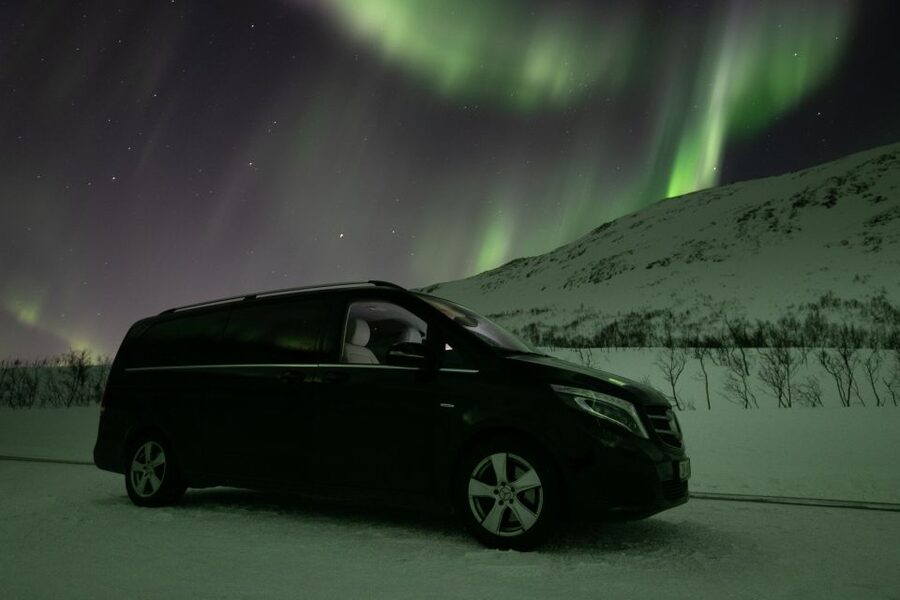 Tromsø: Private Aurora Chase with Meals, Campfire, Photos. - Who will get the most from this experience
