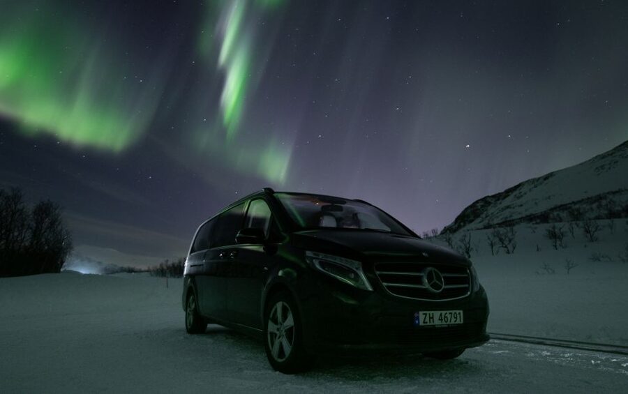 Tromsø: Private Aurora Chase with Meals, Campfire, Photos. - Should you book this Tromsø aurora evening?