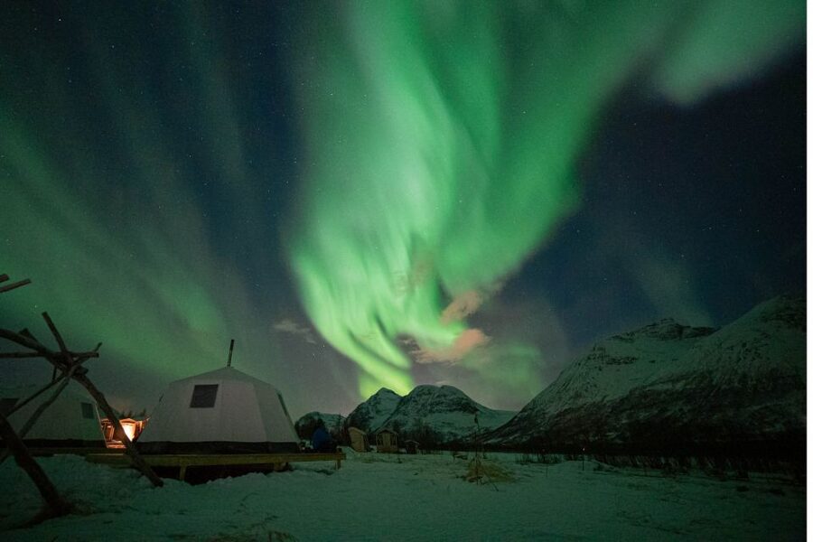 Tromsø: Reindeer Feeding & Chance of Northern Lights Viewing - The ride from Tromsø to Breivikeidet